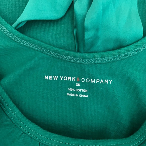 NWOT New York and Company top - Picture 3 of 10